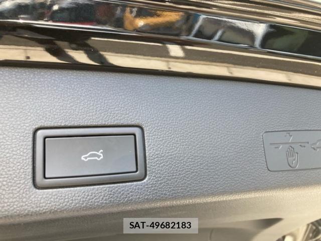 VolksWagen GOLF VARIANT 2025-04 8076140-14