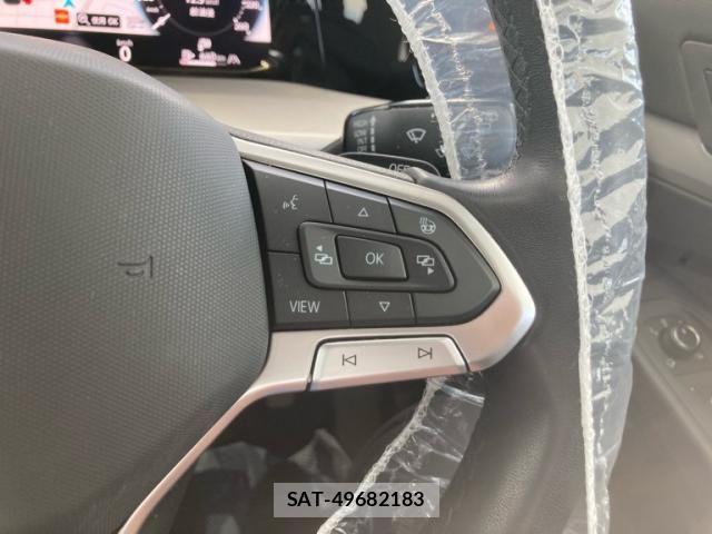 VolksWagen GOLF VARIANT 2025-04 8076140-20