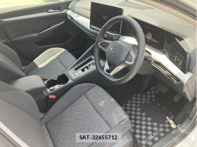 VolksWagen GOLF VARIANT 2025-11 8076138-1