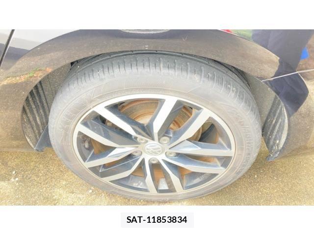 VolksWagen GOLF VARIANT 2014-07 8076142-9