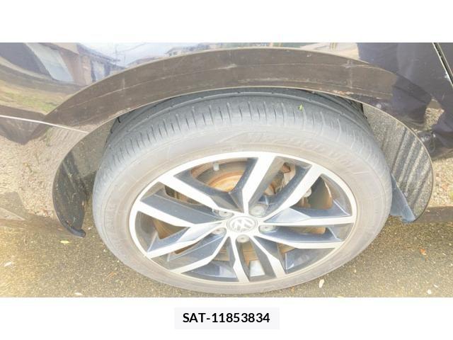 VolksWagen GOLF VARIANT 2014-07 8076142-5