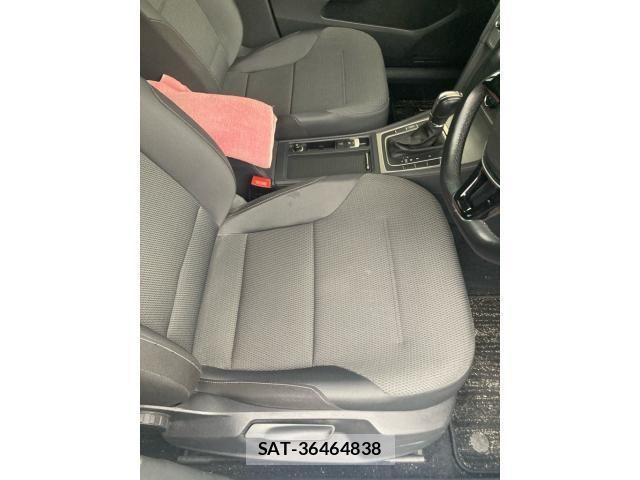 VolksWagen GOLF VARIANT 2014-03 8076141-11