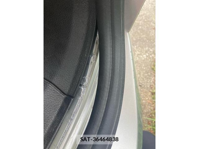 VolksWagen GOLF VARIANT 2014-03 8076141-23