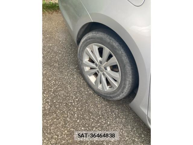 VolksWagen GOLF VARIANT 2014-03 8076141-5