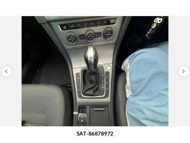 VolksWagen GOLF VARIANT 2016-03 8102711-9