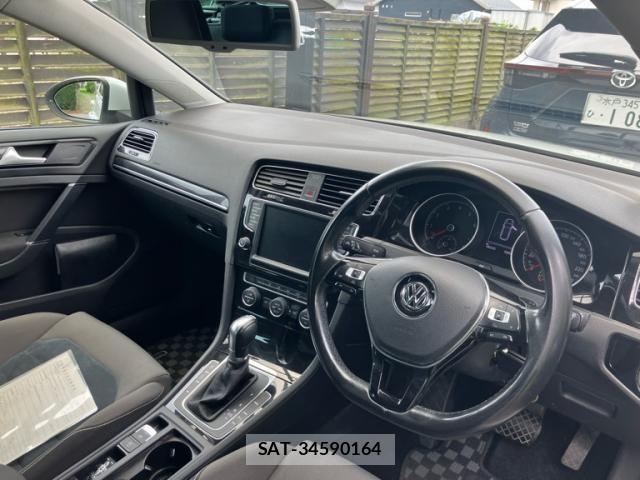 VolksWagen GOLF VARIANT 2014-09 8102719-10