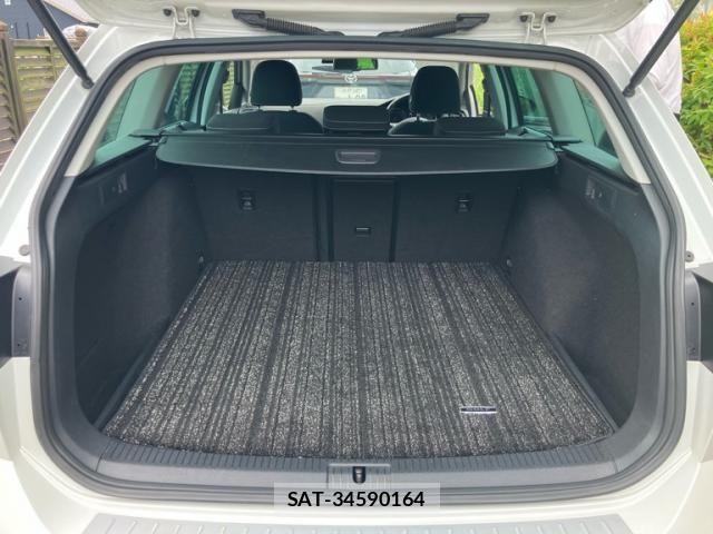 VolksWagen GOLF VARIANT 2014-09 8102719-22