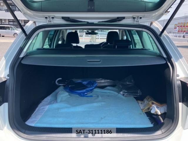 VolksWagen GOLF VARIANT 2020-02 8102710-10