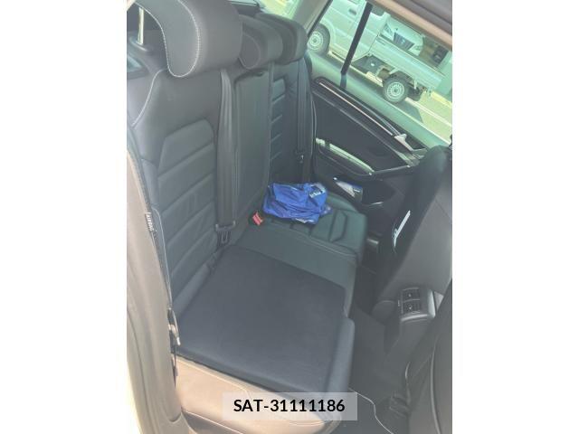VolksWagen GOLF VARIANT 2020-02 8102710-13