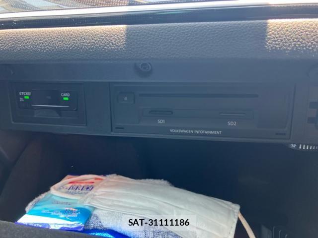 VolksWagen GOLF VARIANT 2020-02 8102710-23