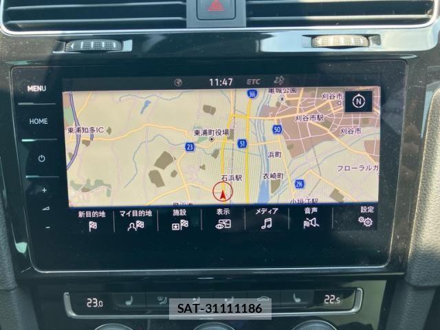 VolksWagen GOLF VARIANT 2020-02 8102710-25