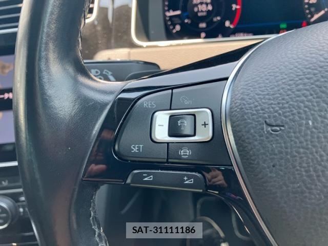 VolksWagen GOLF VARIANT 2020-02 8102710-28