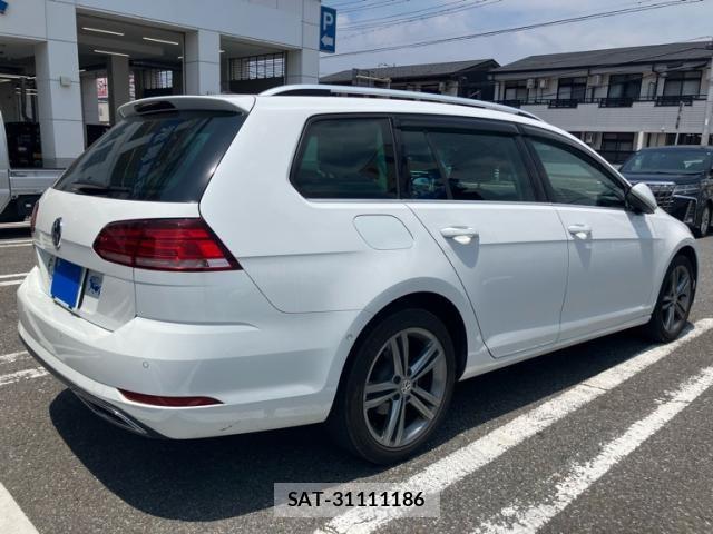 VolksWagen GOLF VARIANT 2020-02 8102710-4