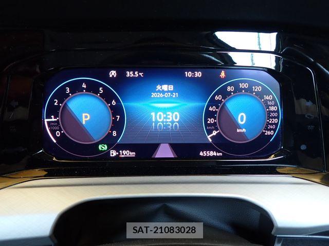 VolksWagen GOLF VARIANT 2022-06 8132997-9