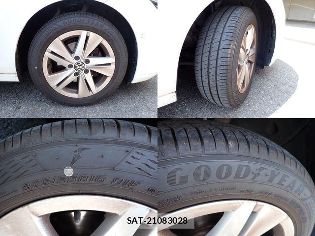 VolksWagen GOLF VARIANT 2022-06 8132997-28
