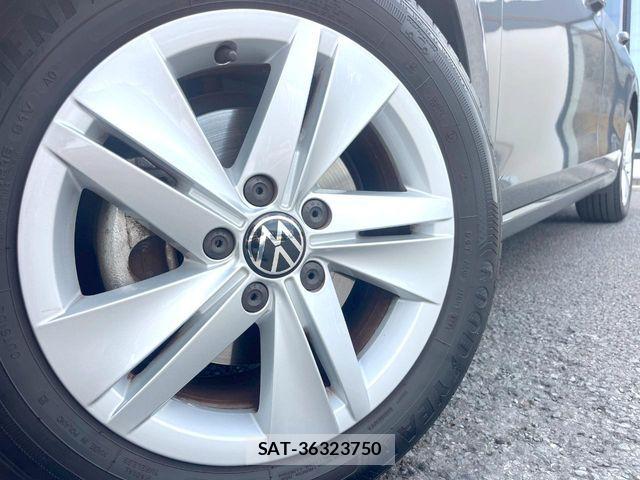 VolksWagen GOLF VARIANT 2022-07 8132998-13