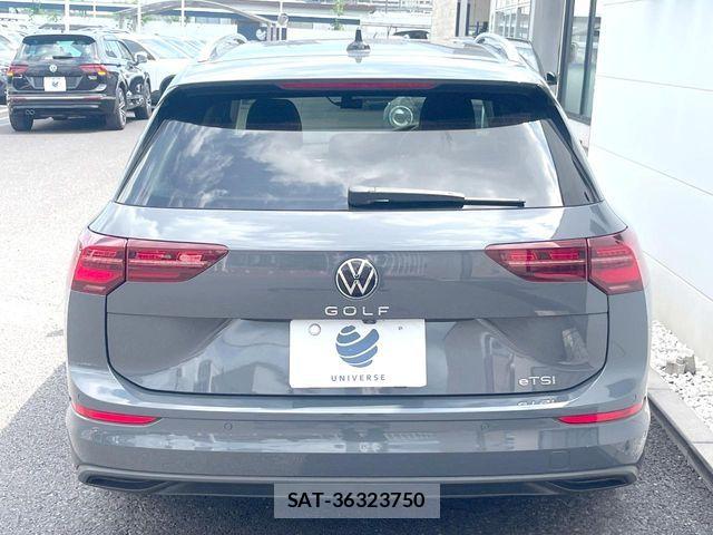 VolksWagen GOLF VARIANT 2022-07 8132998-15