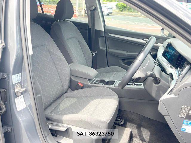 VolksWagen GOLF VARIANT 2022-07 8132998-8