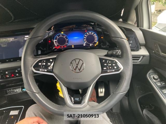 VolksWagen GOLF VARIANT 2023-11 8132996-9