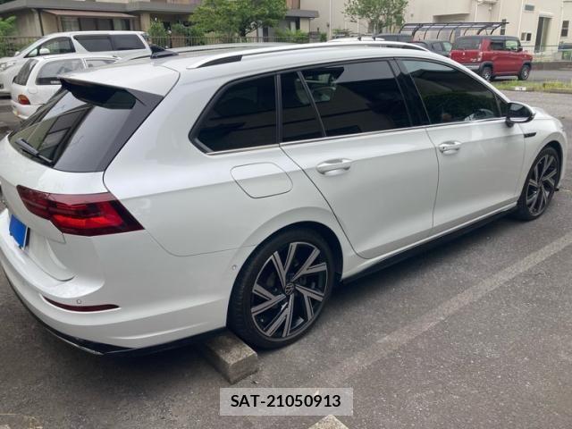 VolksWagen GOLF VARIANT 2023-11 8132996-3