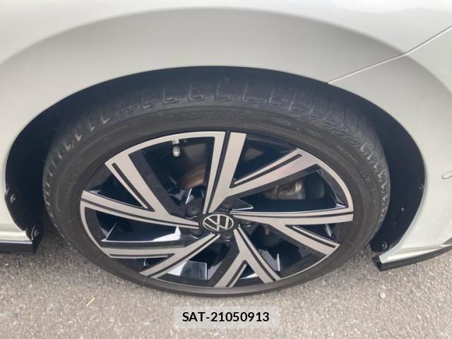 VolksWagen GOLF VARIANT 2023-11 8132996-7