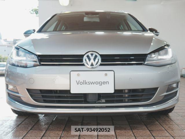 VolksWagen GOLF VARIANT 2014-08 8147009-9