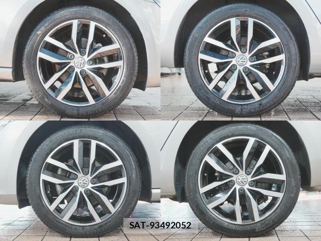 VolksWagen GOLF VARIANT 2014-08 8147009-6