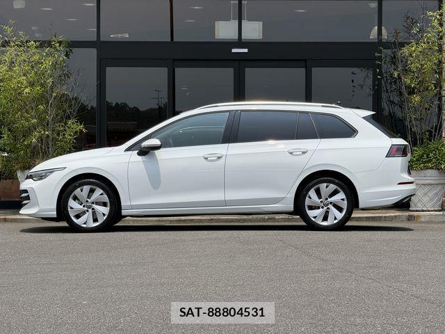VolksWagen GOLF VARIANT 2025-10 8159520-22