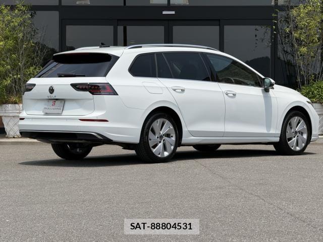 VolksWagen GOLF VARIANT 2025-10 8159520-2