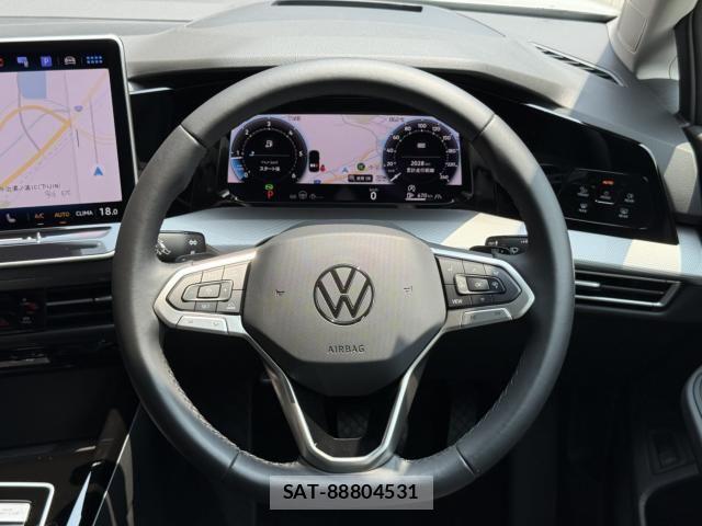 VolksWagen GOLF VARIANT 2025-10 8159520-3