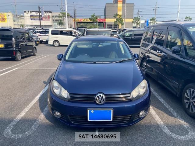 VolksWagen GOLF VARIANT 2011-06 8159521-1