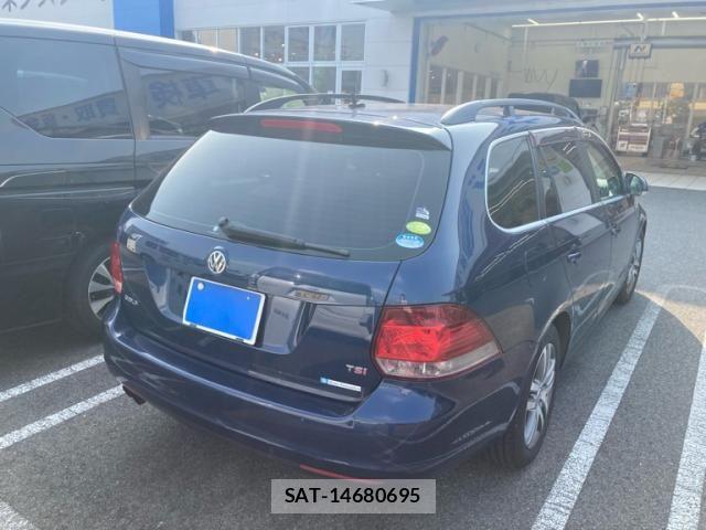 VolksWagen GOLF VARIANT 2011-06 8159521-4
