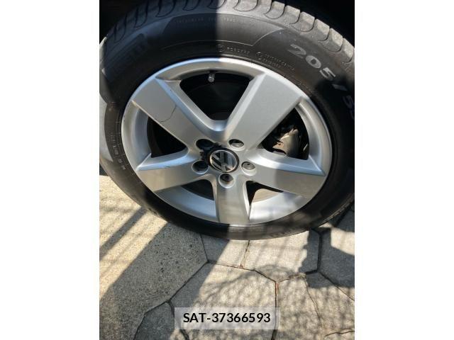 VolksWagen GOLF VARIANT 2012-01 8211023-4