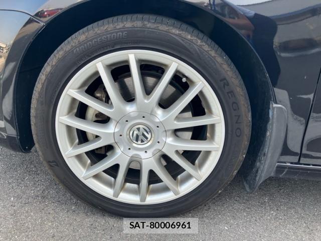 VolksWagen GOLF VARIANT 2009-09 8211022-9