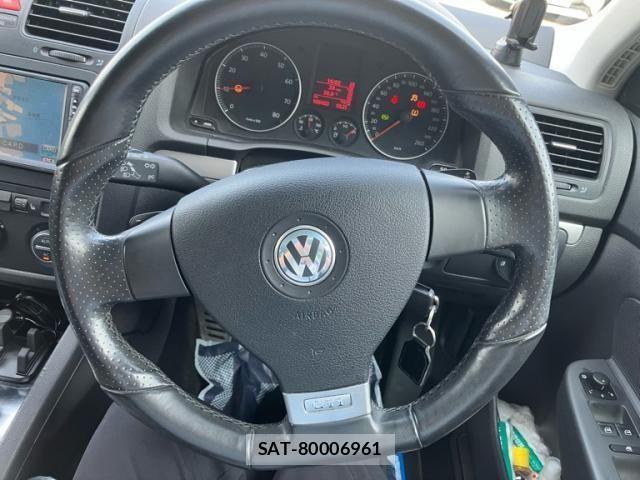 VolksWagen GOLF VARIANT 2009-09 8211022-16