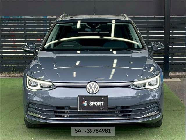 VolksWagen GOLF VARIANT 2021-08 8247157-14