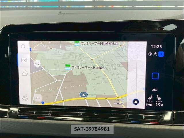 VolksWagen GOLF VARIANT 2021-08 8247157-2