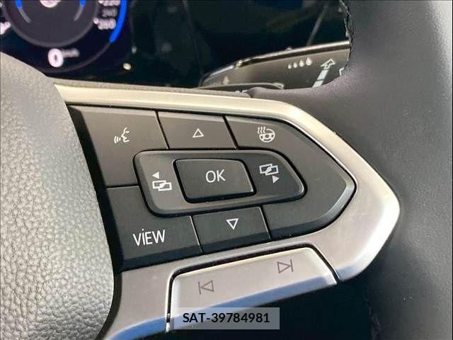 VolksWagen GOLF VARIANT 2021-08 8247157-7