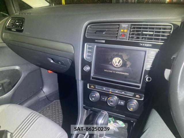 VolksWagen GOLF VARIANT 2016-09 8247159-19