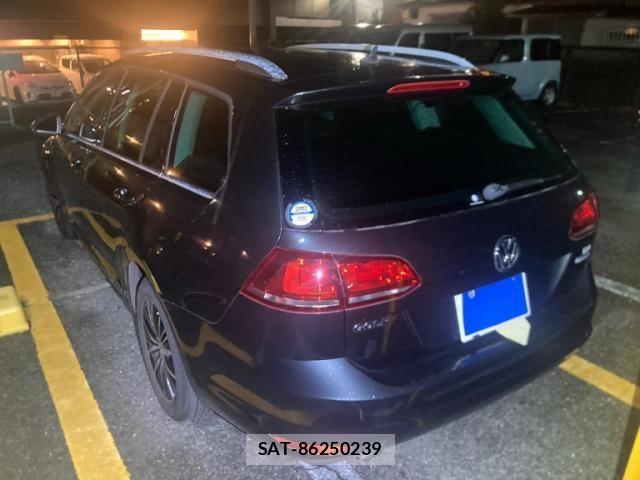 VolksWagen GOLF VARIANT 2016-09 8247159-3