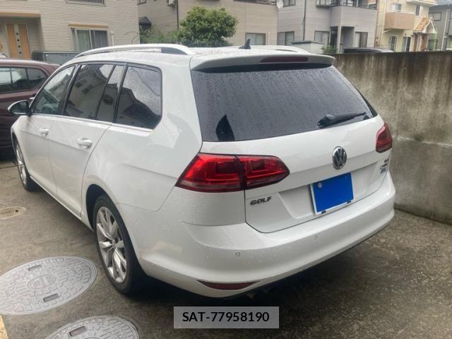 VolksWagen GOLF VARIANT 2015-03 8318085-9