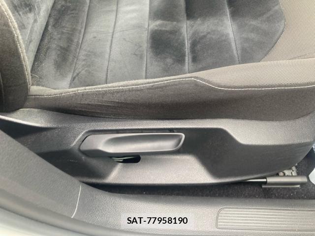 VolksWagen GOLF VARIANT 2015-03 8318085-15