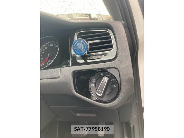 VolksWagen GOLF VARIANT 2015-03 8318085-24