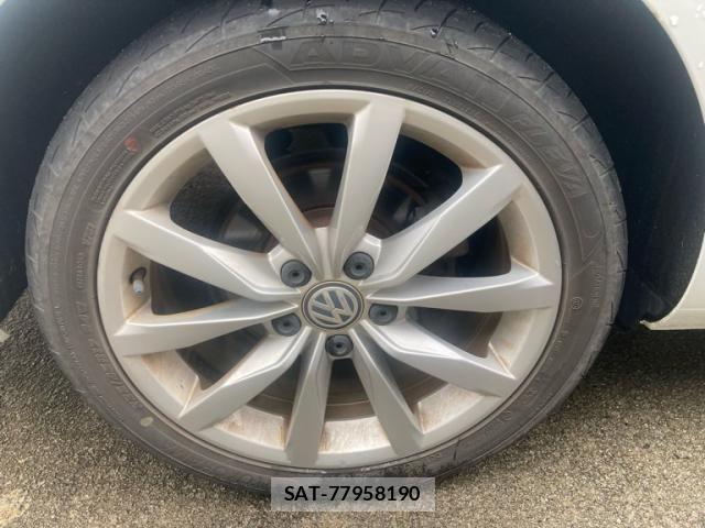 VolksWagen GOLF VARIANT 2015-03 8318085-7