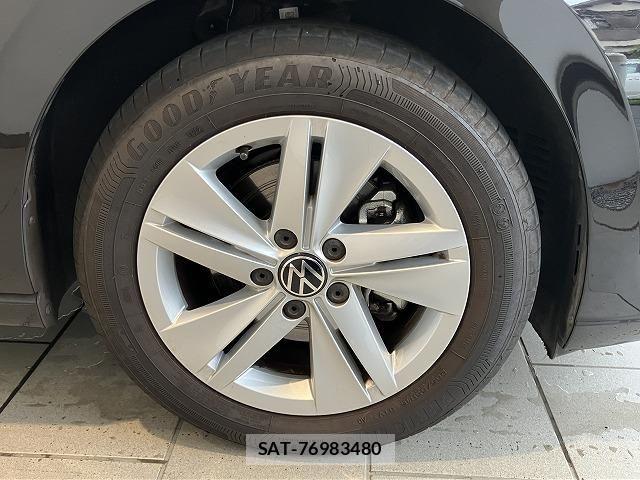 VolksWagen GOLF VARIANT 2023-05 8318084-11
