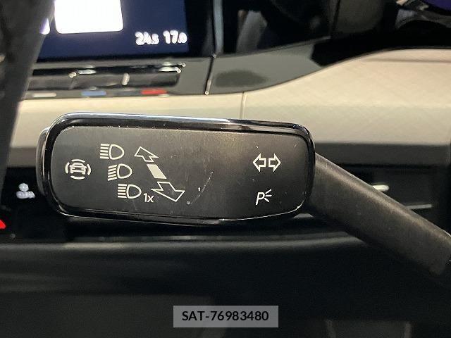 VolksWagen GOLF VARIANT 2023-05 8318084-15