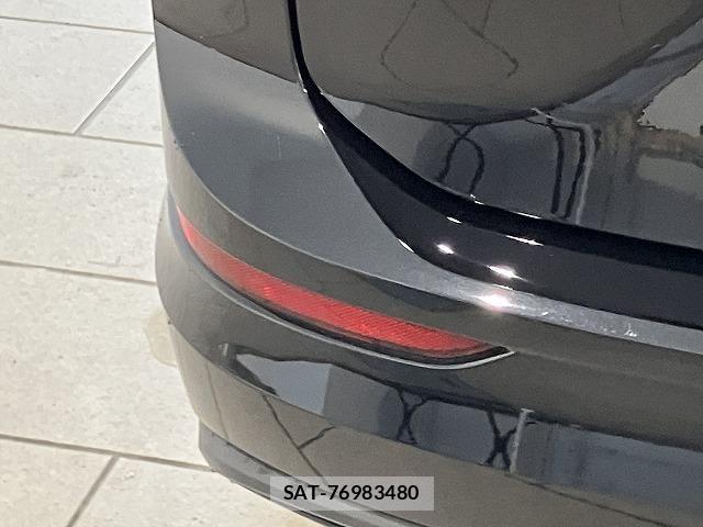 VolksWagen GOLF VARIANT 2023-05 8318084-24