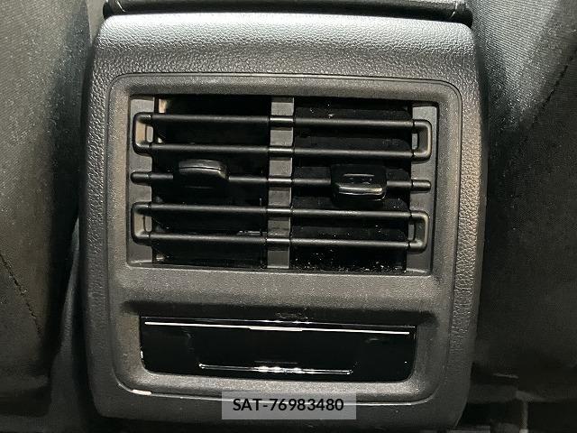 VolksWagen GOLF VARIANT 2023-05 8318084-26