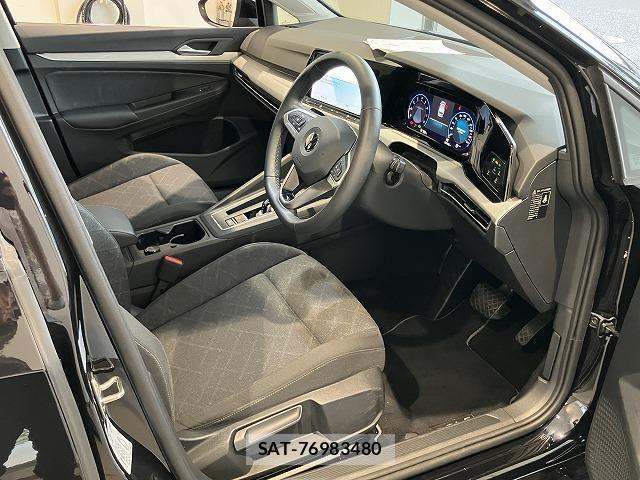 VolksWagen GOLF VARIANT 2023-05 8318084-27