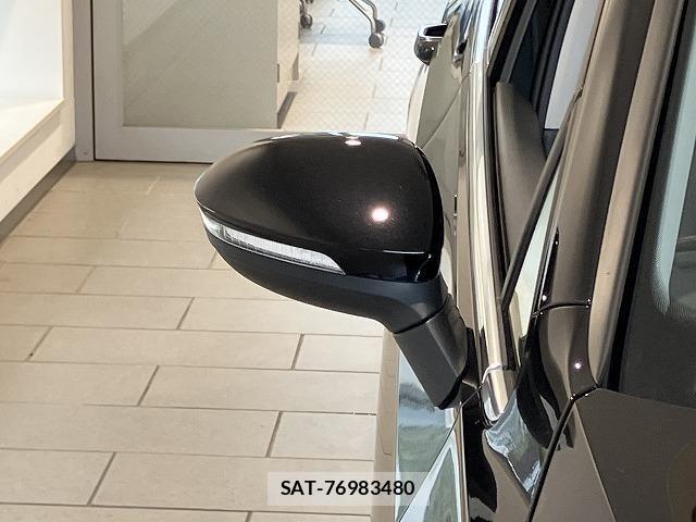 VolksWagen GOLF VARIANT 2023-05 8318084-29